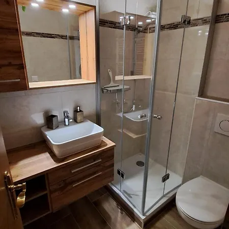 Zum Turm 02 - Renoviert, Traumhafte Aussicht Лойкербад